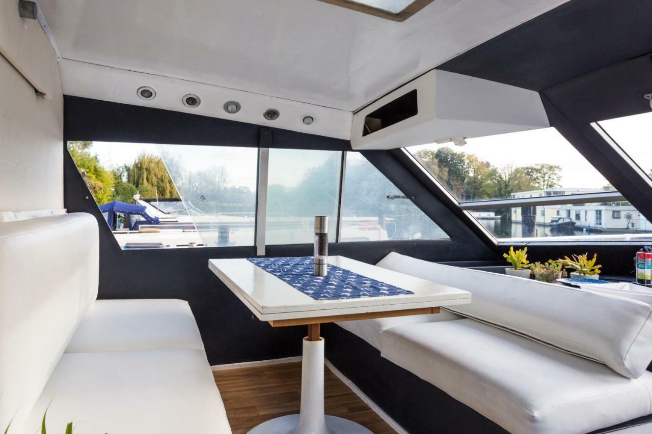 Hotel Eucala motor yacht East Molesey Exterior foto